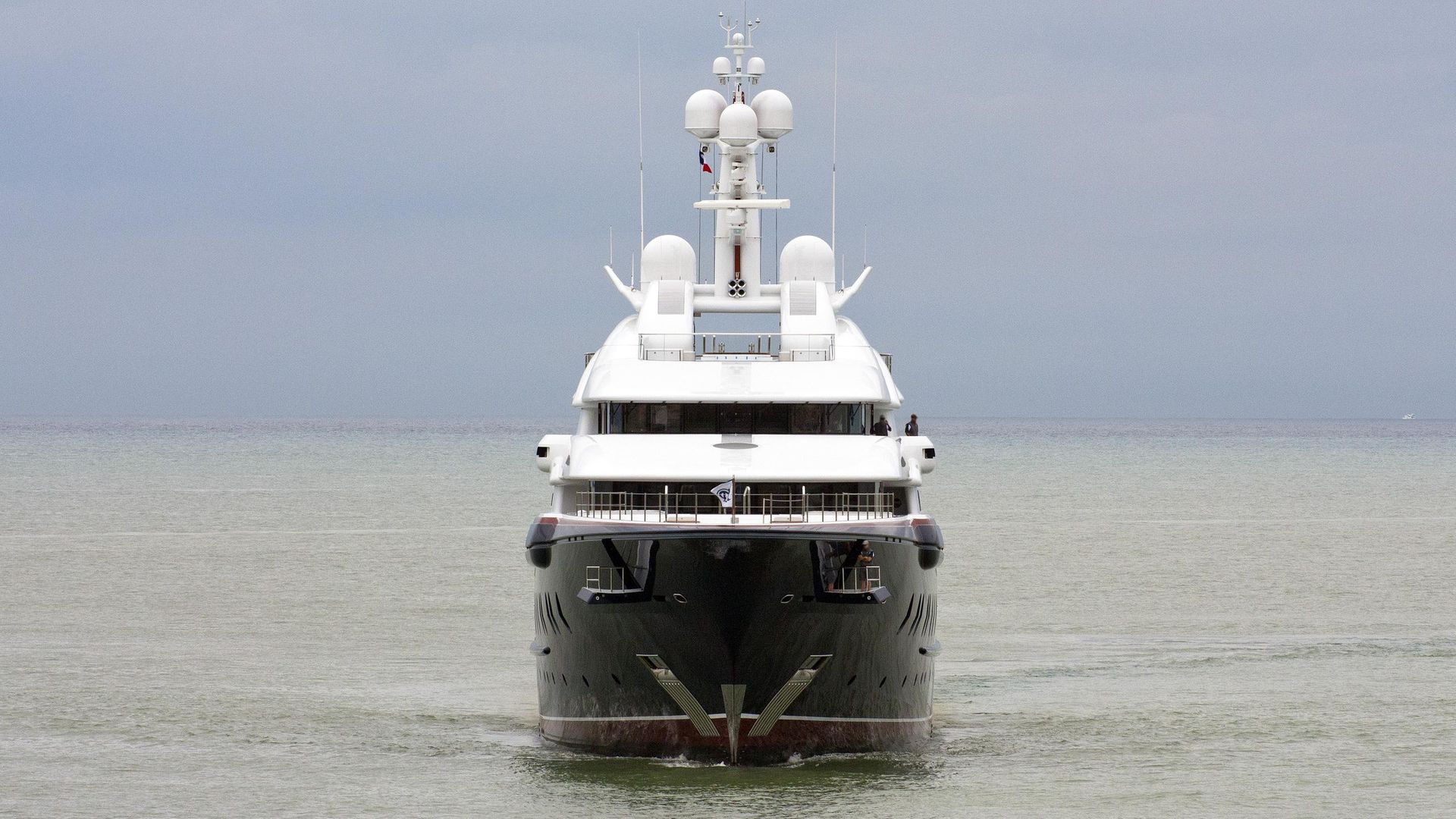 Nirvana yacht (Oceanco, 88.5m, 2012)